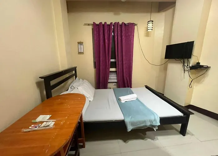 Oyo 1151 Aam Transient And Hotel Manila